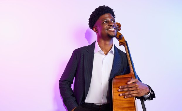 Porträt von Sterling Elliott